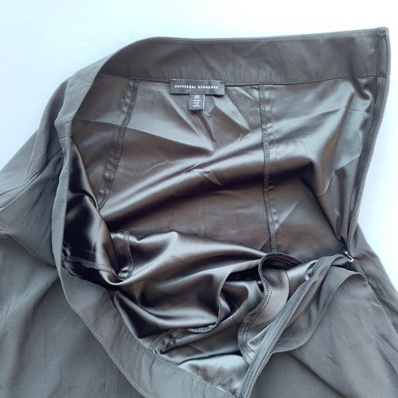 Universal Standard Luxe Twill Pencil Midi Skirt - Picture 10 of 11